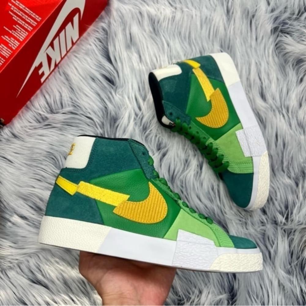 Nike Zoom Blazer Mid PRM - Picture 2 of 5